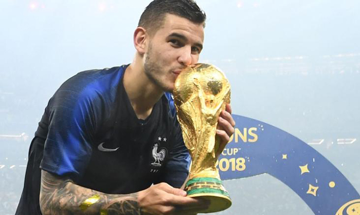 'Tậu' nh&agrave; v&ocirc; địch World Cup, Bayern ch&iacute;nh thức ph&aacute; kỷ lục chuyển nhượng