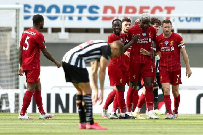 Tỷ lệ k&egrave;o nh&agrave; c&aacute;i Newcastle vs Liverpool mới nhất, 18h30 ng&agrave;y 30/4