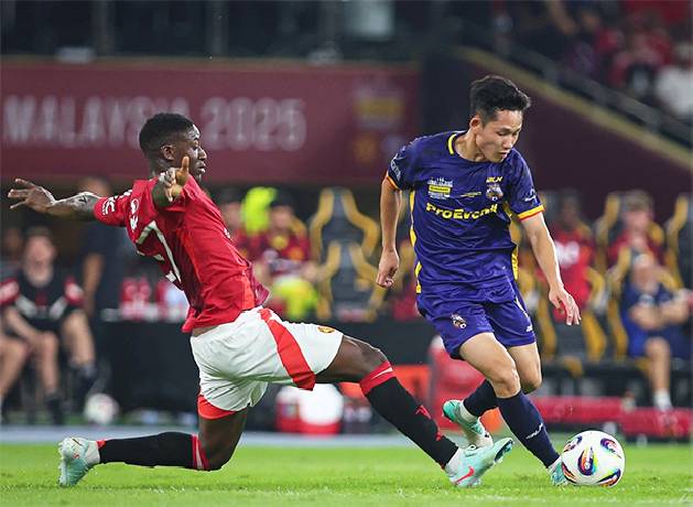 Bất lực toàn tập, MU chịu thua Các ngôi sao Đông Nam Á