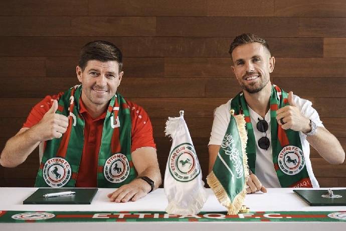 Henderson bị cựu sao EPL và hội CĐV Liverpool chỉ trích vì thiếu tôn trọng