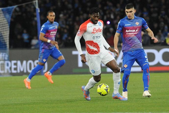 Siêu máy tính dự đoán Cremonese vs Napoli, 21h00 ngày 28/12