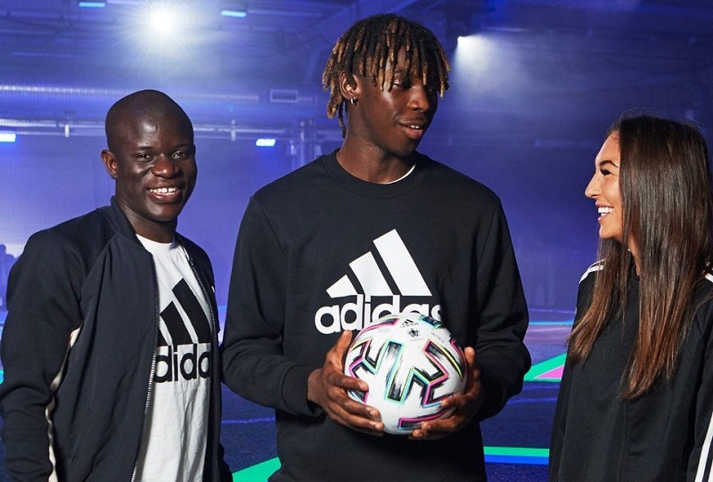 EURO 2021: Khám phá trái bóng Uniforia lăn qua 12 quốc gia