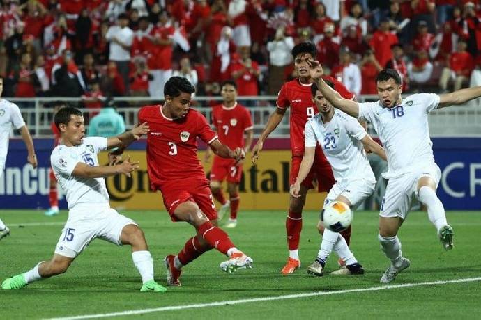 Bị VAR ngoảnh mặt, U23 Indonesia gục ng&atilde; trước Uzbekistan ở b&aacute;n kết U23 ch&acirc;u &Aacute;