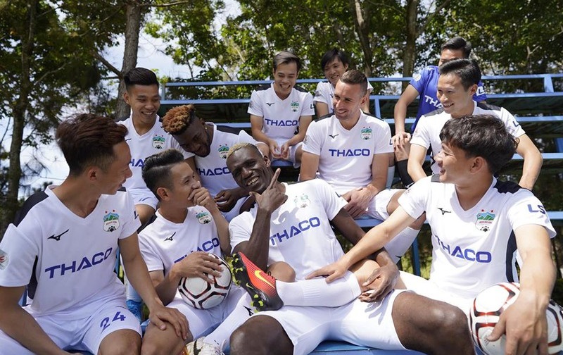 HAGL đ&oacute;n 2 tin vui trước trận đấu với H&agrave; Nội FC