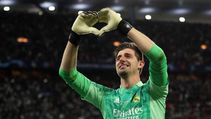 Courtois: 'Xin gửi chức vô địch này tới những anti-fan của tôi ở Anh'