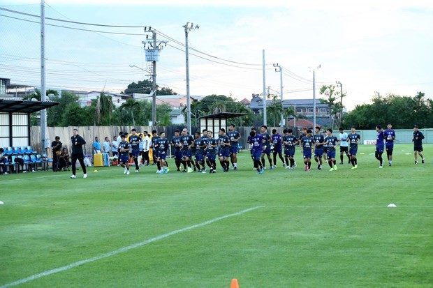 ĐT Thái Lan ‘bế quan tỏa cảng’ trước trận gặp Việt Nam