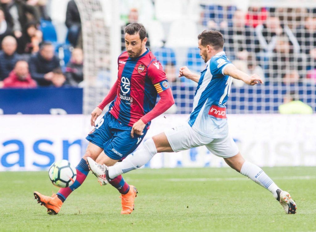Espanyol 0-2 Valladolid: Penalty, VAR v&agrave; thẻ đỏ quyết định trận đấu