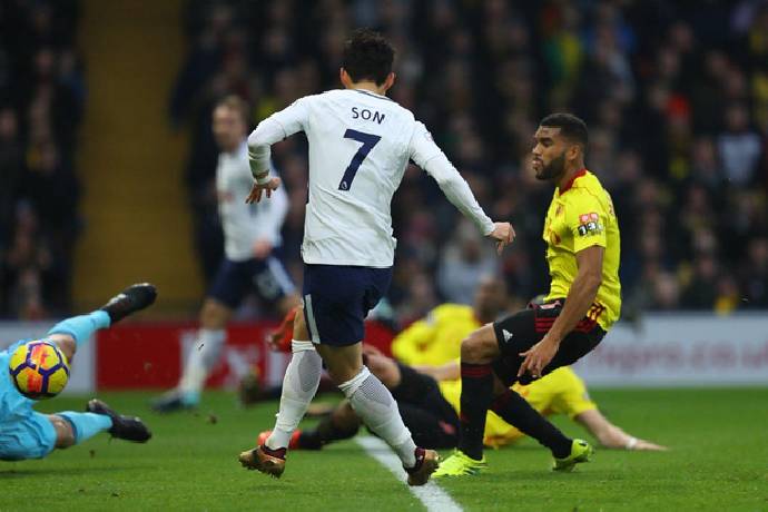 Soi k&egrave;o phạt g&oacute;c Watford vs Tottenham, 22h ng&agrave;y 1/1