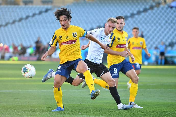 Soi kèo phạt góc Central Coast Mariners vs Melbourne Victory, 15h ngày 31/12