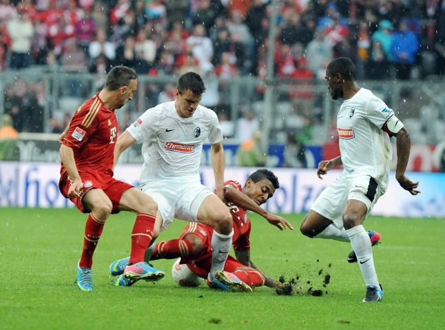 Tỷ lệ b&oacute;ng đ&aacute; Đức h&ocirc;m nay 30/3: Freiburg vs Bayern Munich