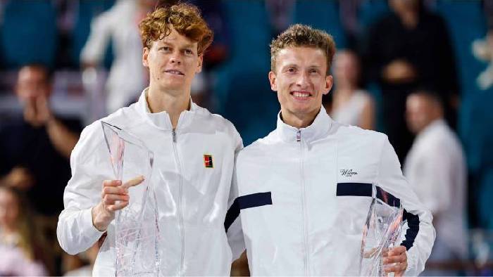 Sinner vô địch Miami Open 2026, đi vào lịch sử khi hoàn tất ‘Sunshine Double’