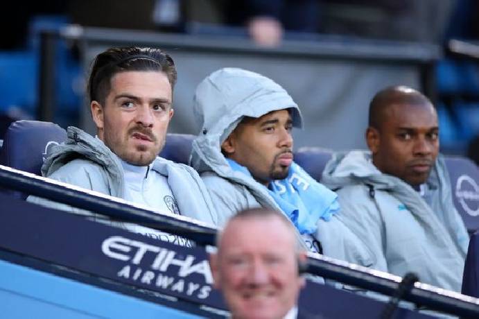 Pep Guardiola chỉ thẳng lý do 'Jack trăm củ' mòn ghế dự bị ở Man City