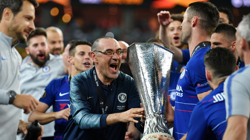 Chelsea v&ocirc; địch C2, HLV Sarri bỏ ngỏ khả năng ở lại Stamford Bridge
