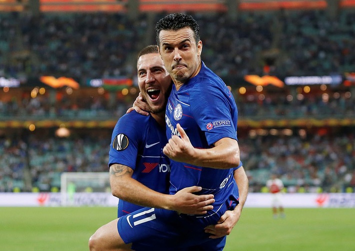 Pedro lập kỷ lục v&ocirc; tiền kho&aacute;ng hậu sau chức v&ocirc; địch Europa League