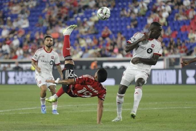 Nhận định, soi k&egrave;o Pachuca vs New York Red Bulls, 7h00 ng&agrave;y 31/7: Chưa thể kh&aacute; hơn