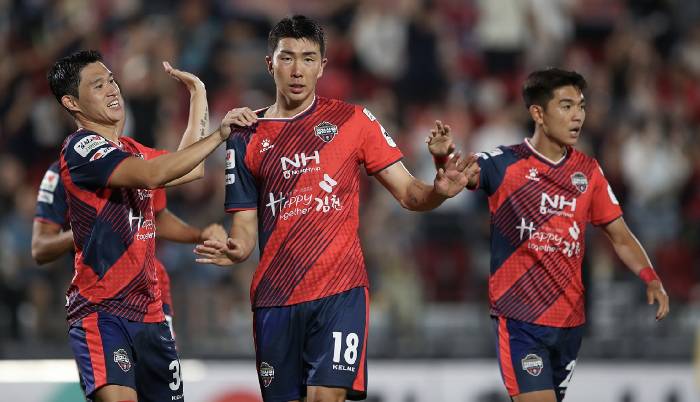 Nhận định, soi kèo Gangwon vs Bucheon, 17h30 ngày 1/8: Không dễ nhằn