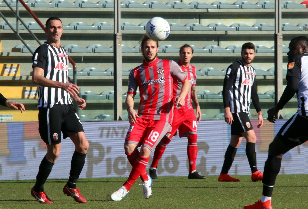 Nhận định bóng đá Cremonese vs Ascoli, 02h00 ngày 1/10: Sân nhà mất thiêng