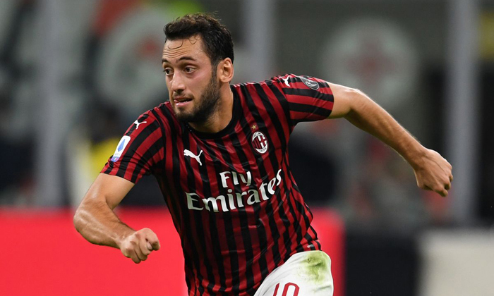 Dự đoán AC Milan vs SPAL (3h 1/11) bởi Football Predictions