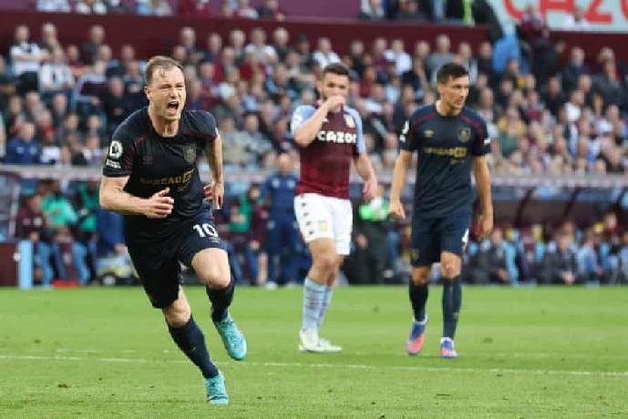 Soi kèo phạt góc Aston Villa vs Burnley, 22h00 ngày 30/12