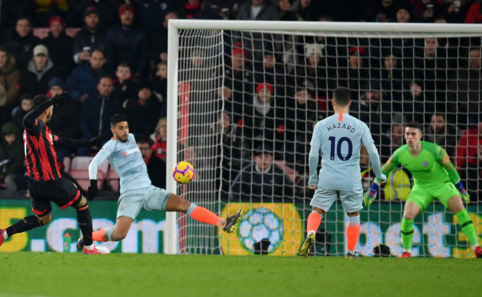 Thua thảm Bournemouth, Chelsea lập hai kỷ lục g&acirc;y sốc dưới thời Abramovich