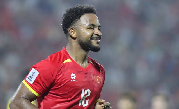 Xuân Son lập cú đúp, tuyển Việt Nam hạ gục Malaysia