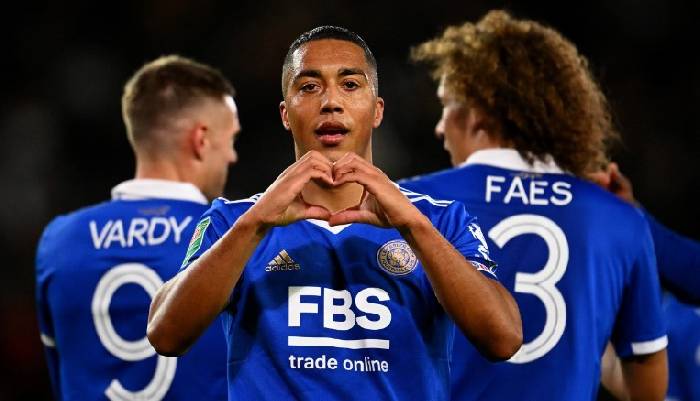 4 món hời từ các CLB xuống hạng cho tuyến giữa của Man United