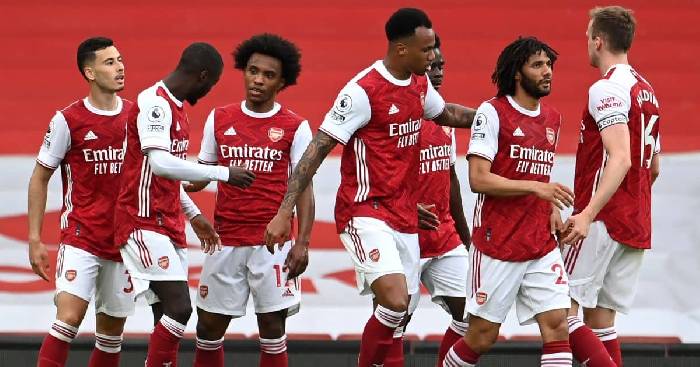 'Arsenal bị hớ nặng! Họ đ&atilde; mua cậu ta đắt gấp đ&ocirc;i gi&aacute; trị thực'