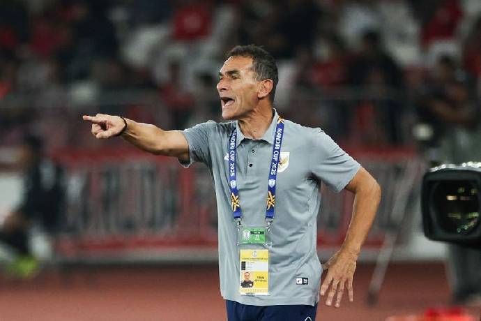 HLV U23 Indonesia từ chối bắt tay HLV Kim Sang Sik sau chung kết U23 Đông Nam Á