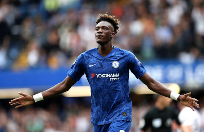 Chelsea 2-2 Sheffield Utd: Abraham kh&ocirc;ng cứu nổi The Blues