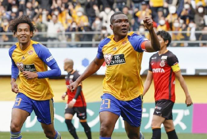 Nhận định, soi k&egrave;o Roasso Kumamoto vs Fujieda MYFC, 17h00 ng&agrave;y 1/9: Tr&aacute;i đắng s&acirc;n nh&agrave;