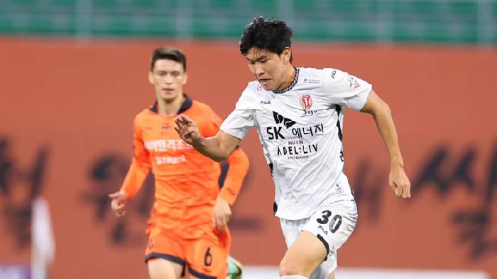 Nhận định, soi k&egrave;o Jeju United vs Pohang Steelers, 17h30 ng&agrave;y 1/11