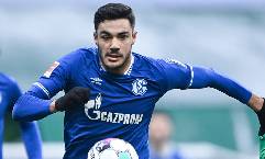 Liverpool đạt thỏa thuận chiêu mộ hai trung vệ vào giờ chót