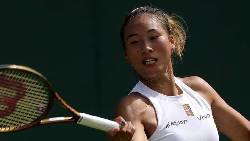 Tay vợt Trung Quốc Zheng Qinwen thua sốc đối thủ hạng 81 WTA ở vòng 1 Wimbledon