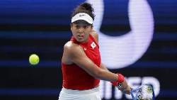 Naomi Osaka thua trận ra quân United Cup, thừa nhận gặp vấn đề về sức khỏe
