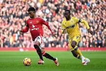 HLV Amorim tung ra s&acirc;n đội h&igrave;nh lạ, MU gục ng&atilde; trước Crystal Palace