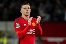 CĐV MU ghẹn đắng, chỉ một cầu thủ đến cảm ơn sau trận thua Newcastle