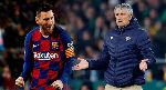 Barca bạo loạn: HLV Quique Setien lép vế trợ lý, không được lòng Messi