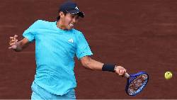 Sao gốc Việt Learner Tien lần đầu góp mặt ở vòng tứ kết sân đất nện