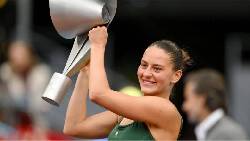 Đánh bại Andreeva, Kostyuk lần đầu vô địch giải Masters 1000