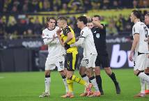 Soi kèo góc Monchengladbach vs Dortmund, 22h30 ngày 03/05