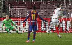 Siêu dự bị tỏa sáng, Barca ngược dòng vào chung kết Cúp Nhà vua