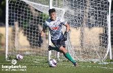 Bùi Tiến Dũng góp công vào chiến thắng của TP.HCM trước CLB hạng Nhất