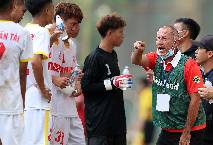 Thầy Giôm: 'Học viện NutiFood sẽ vô địch U19 quốc gia năm nay'