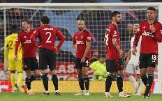 Chỉ trong 3 ngày,có  2 HLV đối thủ xác nhận vj trí 'tử huyệt' của M.U