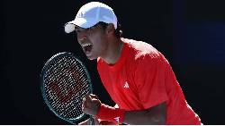 Tay vợt gốc Việt Learner Tien khởi đầu suôn sẻ ở Moselle Open 2025