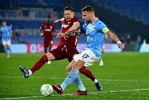 Soi k&egrave;o phạt g&oacute;c Lazio vs AZ Alkmaar, 0h45 ng&agrave;y 8/3