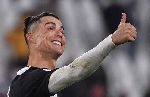 Cristiano Ronaldo trở thành tỷ phú bóng đá đầu tiên trên thế giới