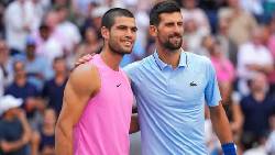 Alcaraz ‘đòi nợ’ Djokovic thành công, vào chung kết US Open 2025