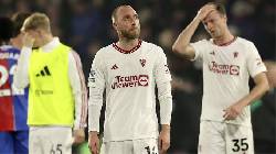 MU chạm cột mốc si&ecirc;u tệ, HLV Ten Hag c&oacute; nguy cơ mất ghế