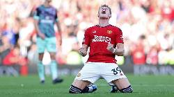 'Cứu ghế' Ten Hag, McTominay điền tên vào lịch sử Premier League